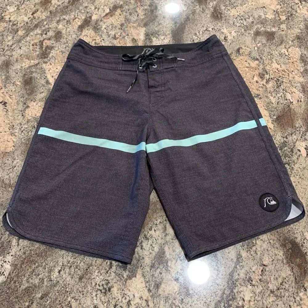Quiksilver Zip Pocket Board Shorts M